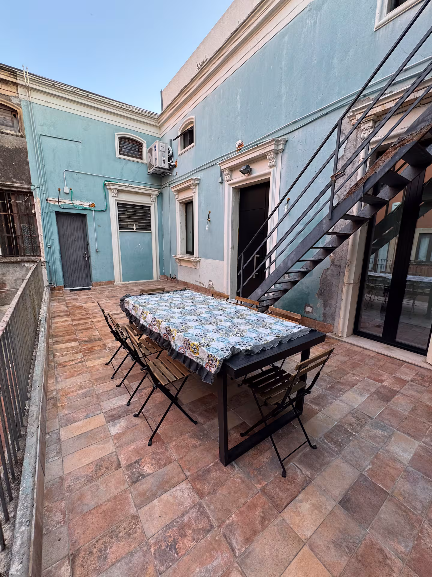 Splendid Apartment Picture