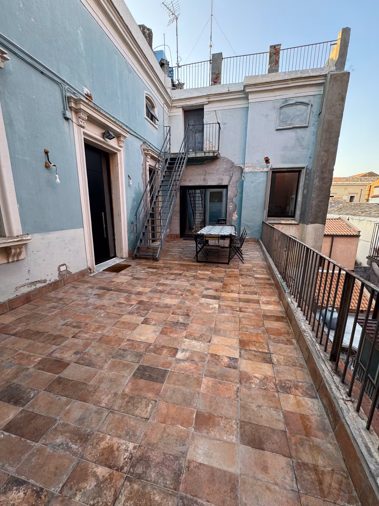 Splendid Apartment Picture